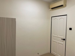 Heeton Park (D26), Terrace #376031851